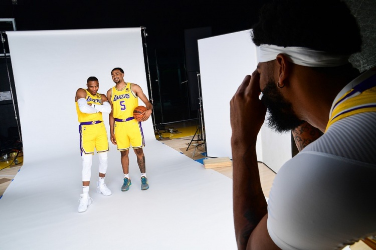 切尔西客战亚特兰大：吉滕斯、若昂-佩德罗首发，内托出战（切尔西客场挑战亚特兰大：吉滕斯、若昂-佩德罗先发，内托登场）