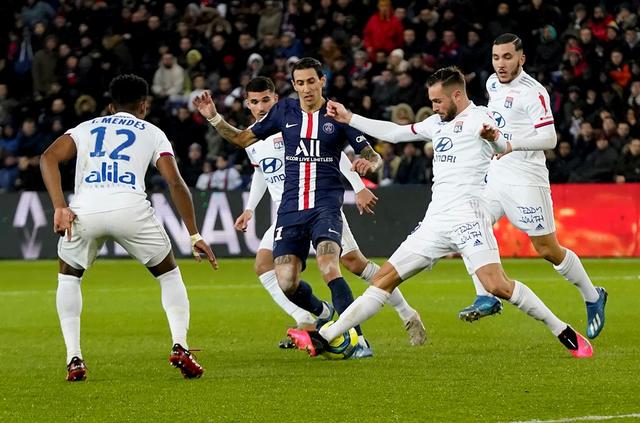 霍伊伦：我想进球，但我是团队型球员，球队获胜最重要（霍伊伦：我渴望进球，但团队优先，赢球最关键）