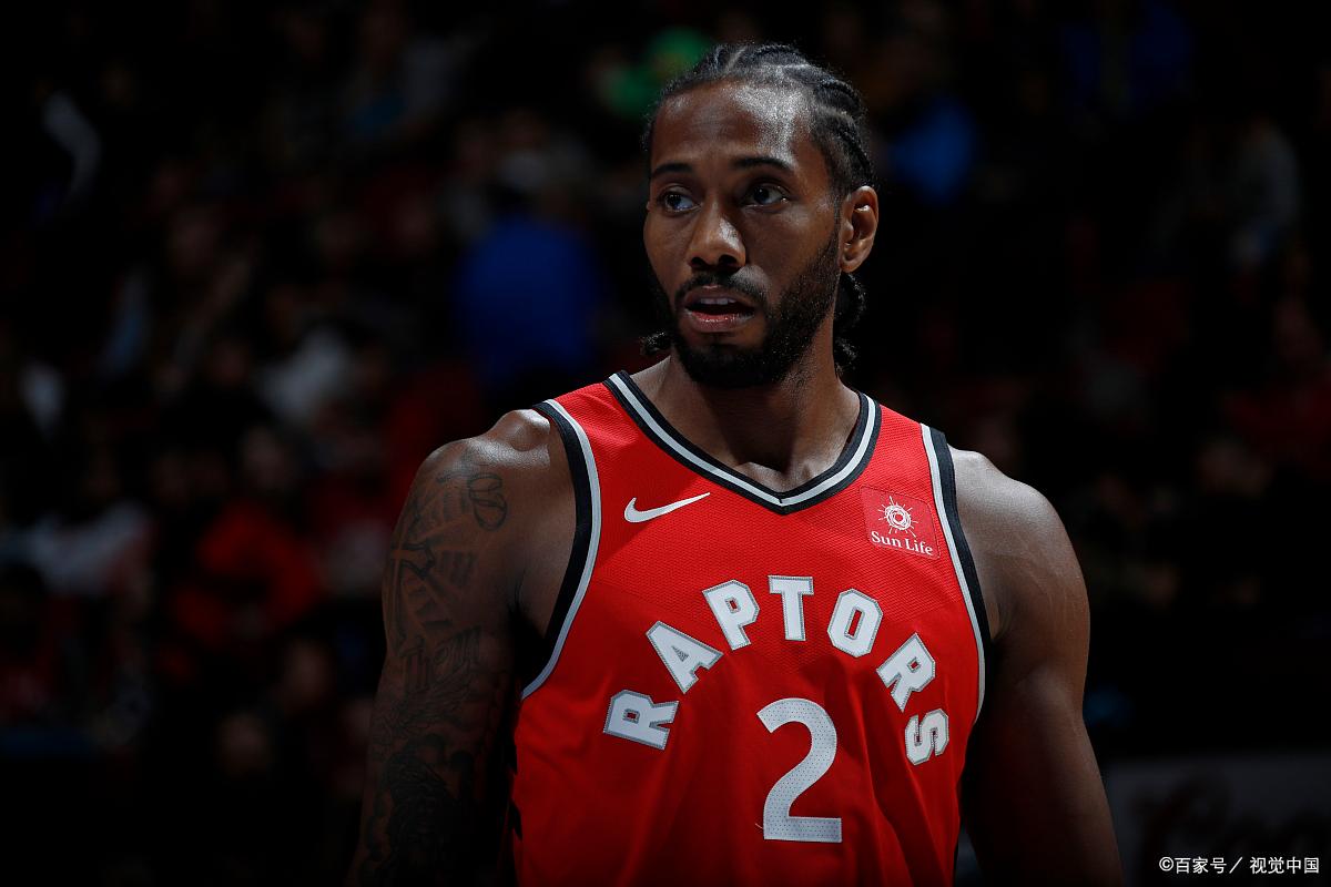 卡雷拉斯：我的位置是左边卫，但能适应教练在任何时候的要求（卡雷拉斯：主打左边卫，也能随时适应教练安排）