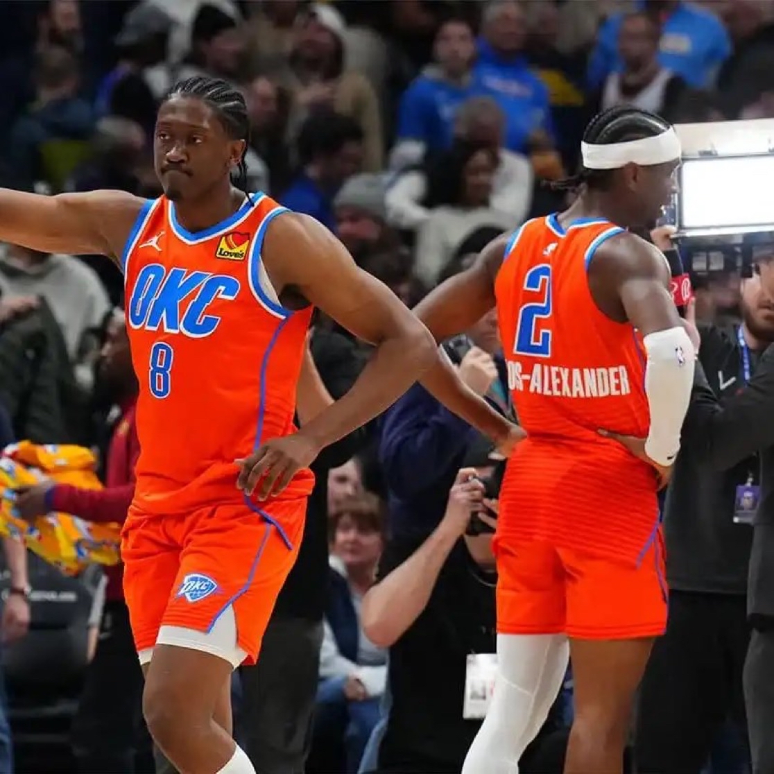 余力生以2小时06分38秒赢得瓦伦西亚马拉松，创英马历史第二佳绩，展现跨项实力，称霸铁三项目。（余力生以2：06：38封王瓦伦西亚马拉松，创英马史上次快成绩，跨界实力尽显称霸铁三）