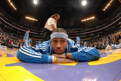 马卡：皇马本赛季防空能力薄弱，失球中有三成为对手头球破门（马卡：皇马本季高空防守不佳，失球中三成为对手头球所致）