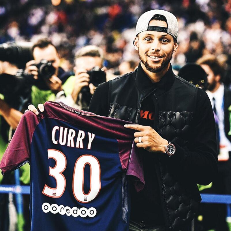 斯卢茨基：与广岛一战势均力敌，虽未取胜但对比赛质量满意（斯卢茨基：对阵广岛旗鼓相当，未能取胜但对比赛水平满意）