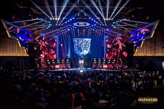 球队攻防两 球队攻防两